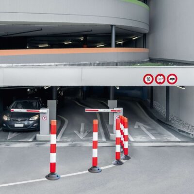 Flexible bollards