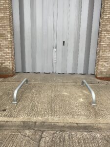 Loading bays and wheel guides