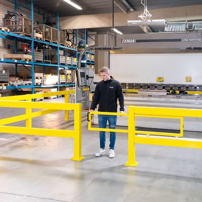 BLACK BULL Sliding Railing Gate for HD Railings - Indoor Use - 1,000mmH x 1,740-2,590mmW - Powder Coated - Yellow