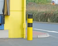 BLACK BULL Heavy Duty Bollard Type XL - Outdoor Use - 194mmØ x 1,600mmH (400 U/Grnd.) Sub-Surface Fix Hot Dip Galvanised + Powder Coated Yellow/Black