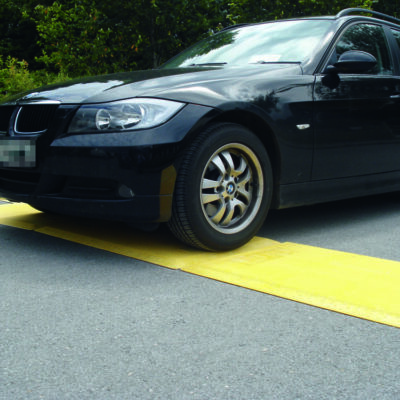 TRAFFIC-LINE HDPE Trench Cover - SWL 400kg - Polyethylene - Yellow with reflective strips