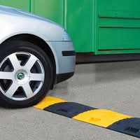 TOPSTOP-ECO 10RE Speed Reduction Ramp - End Section - 250mmW x 50mmH - Fixings Included - Female - Yellow
